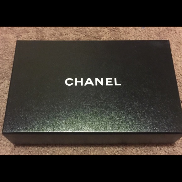 Chanel Wallet authentic - Picture 6 of 12